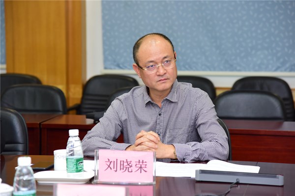 3.恩平市卫生健康局局长刘晓荣讲话_副本.jpg