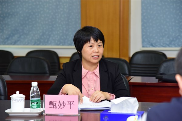 5.恩平市人民医院院长甄妙平讲话_副本.jpg