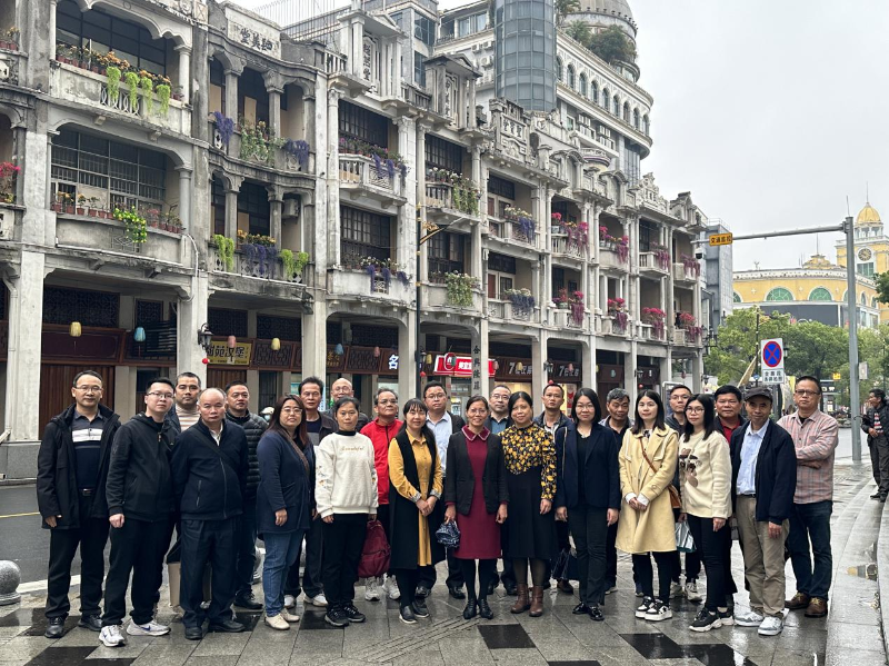 参观台山历史文化街区.png