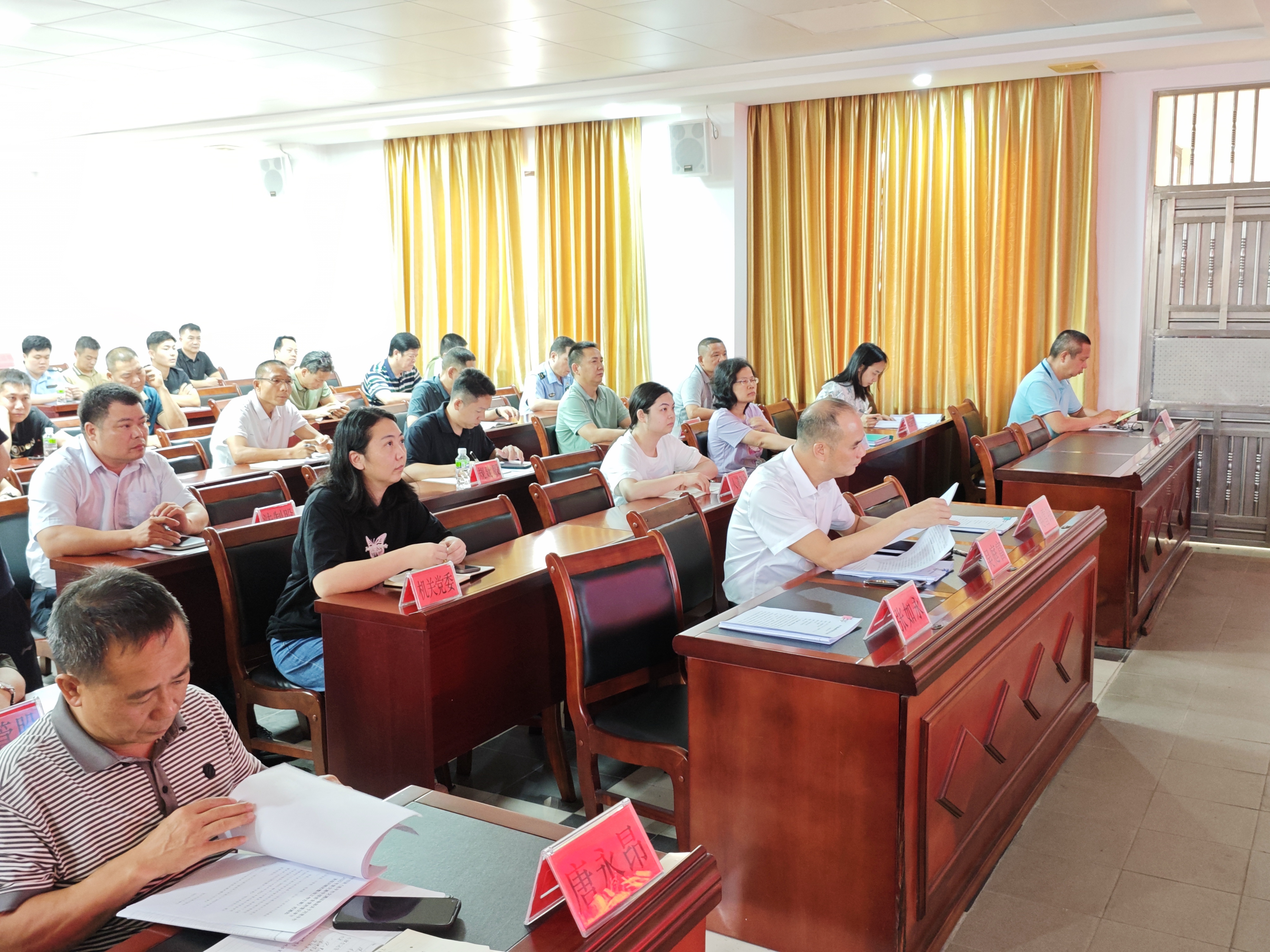 图片2.jpg
